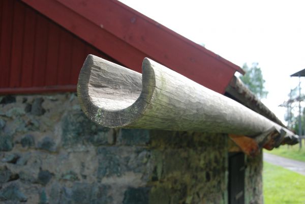 Cost of Wooden Gutter Repair in Syracuse