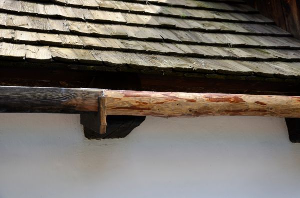 Cost of Wood Gutters Installation in Syracuse